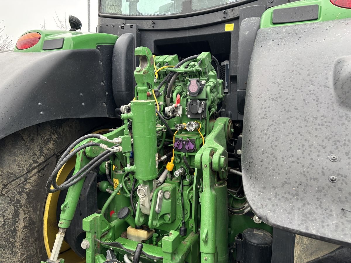 Traktor van het type John Deere 6250R, Gebrauchtmaschine in Starrein (Foto 23)