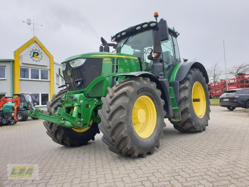 Traktor des Typs John Deere 6250R, Gebrauchtmaschine in Schenkenberg (Bild 1)