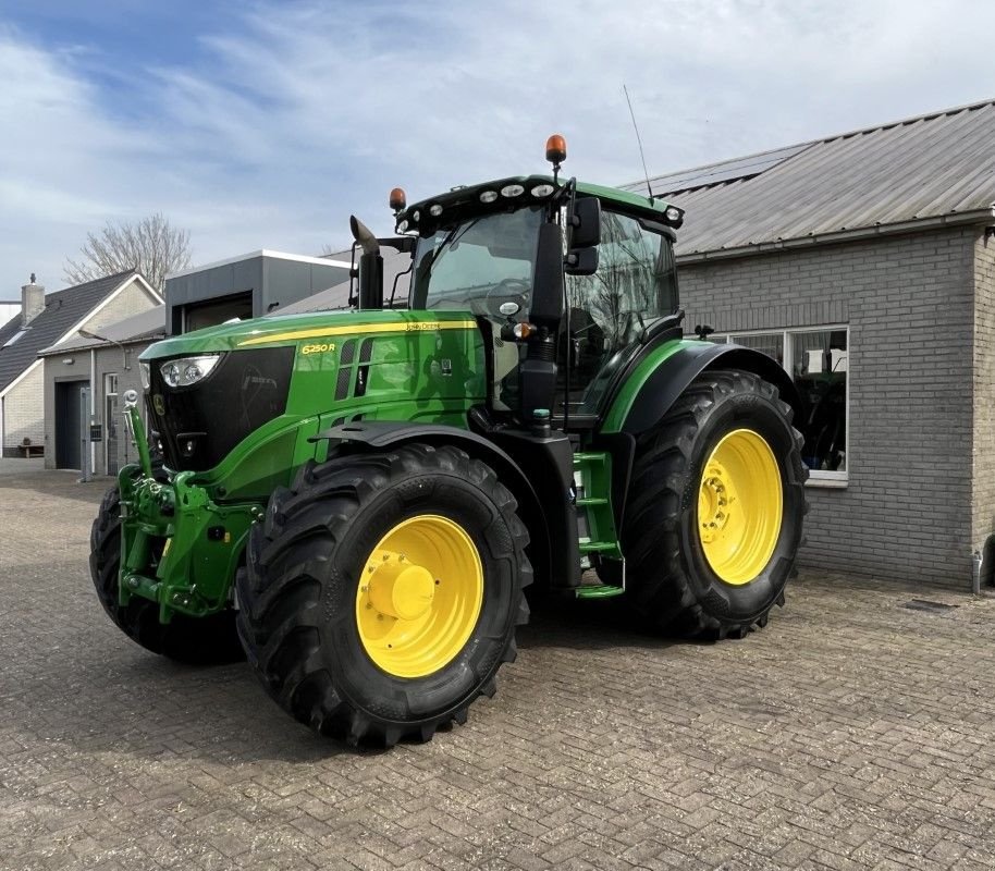 Traktor del tipo John Deere 6250R, Gebrauchtmaschine en Staphorst (Imagen 3)