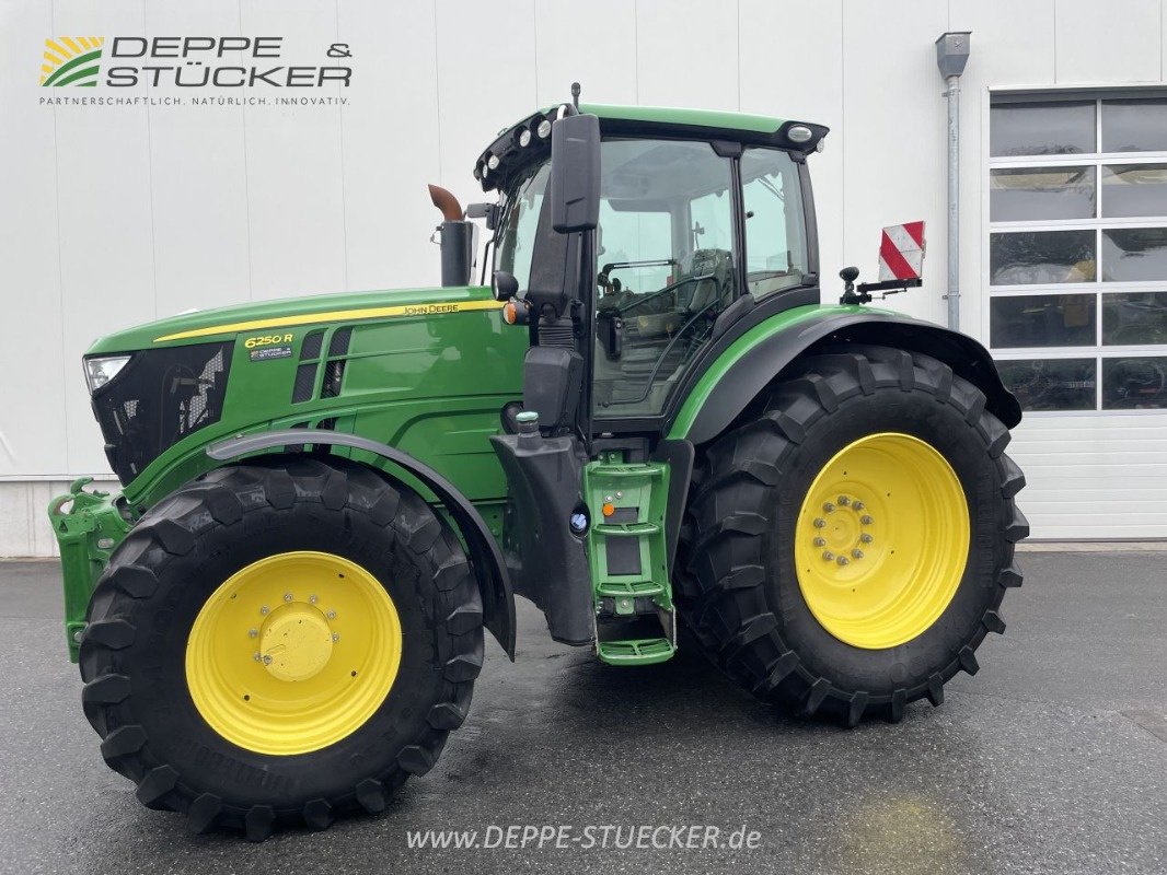 Traktor van het type John Deere 6250R, Gebrauchtmaschine in Rietberg (Foto 12)