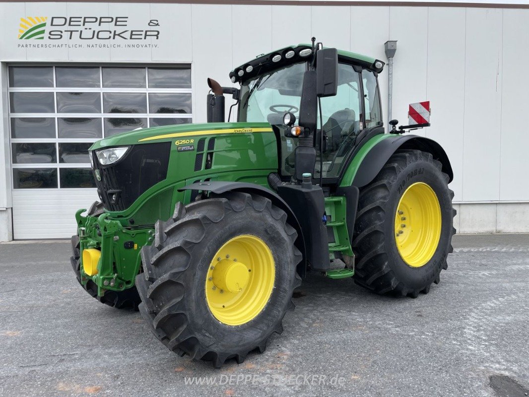 Traktor του τύπου John Deere 6250R, Gebrauchtmaschine σε Rietberg (Φωτογραφία 1)