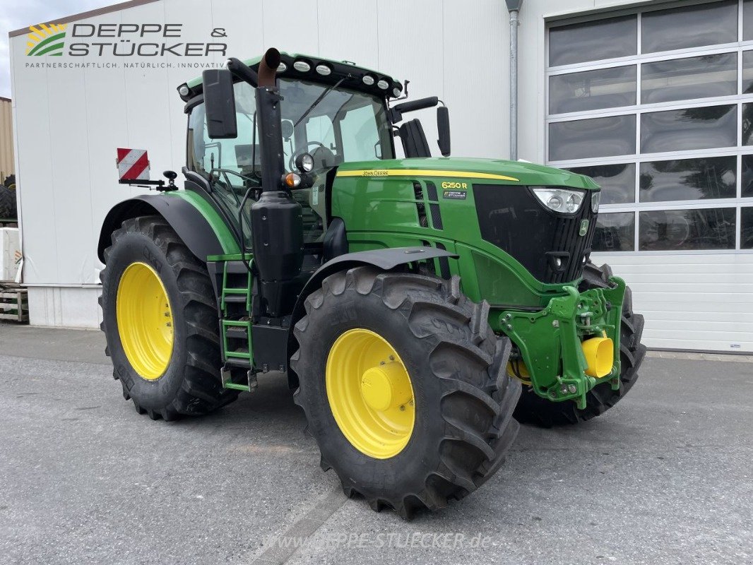 Traktor του τύπου John Deere 6250R, Gebrauchtmaschine σε Rietberg (Φωτογραφία 3)