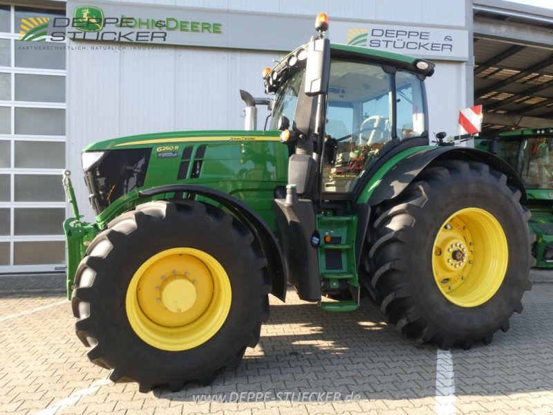 Traktor za tip John Deere 6250R, Gebrauchtmaschine u Lauterberg/Barbis