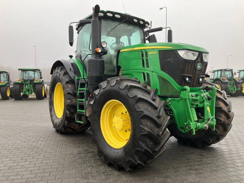 Traktor des Typs John Deere 6250R, Gebrauchtmaschine in Mrągowo