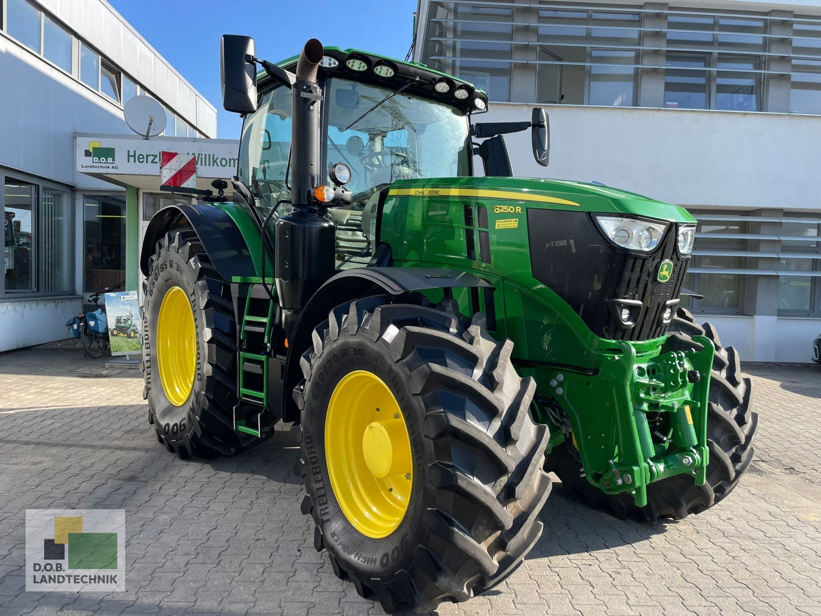 Traktor Türe ait John Deere 6250R, Gebrauchtmaschine içinde Regensburg (resim 2)