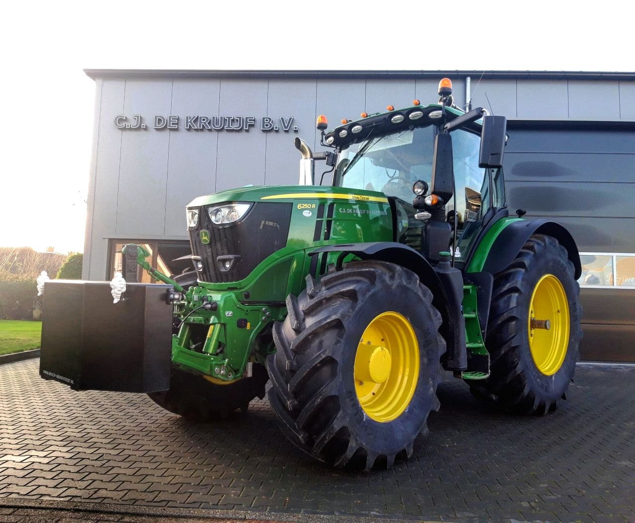 Traktor типа John Deere 6250R, Gebrauchtmaschine в Kesteren (Фотография 1)