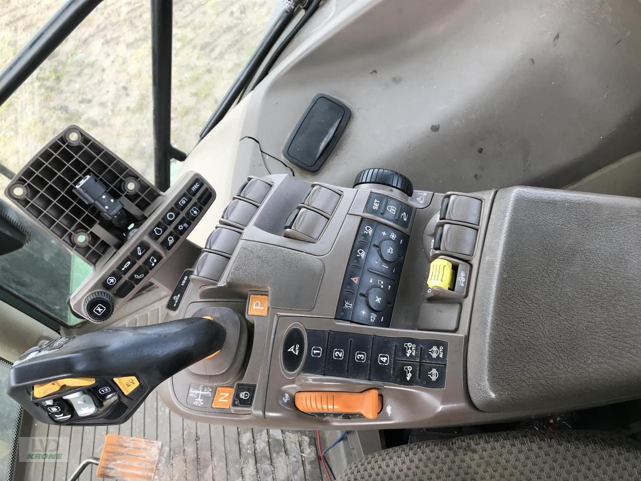 Traktor del tipo John Deere 6250R, Gebrauchtmaschine en Alt-Mölln (Imagen 9)