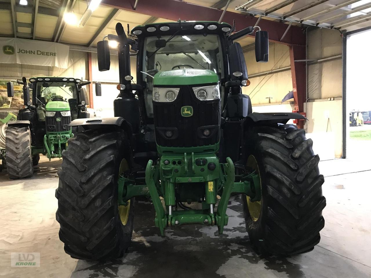 Traktor des Typs John Deere 6250R, Gebrauchtmaschine in Alt-Mölln (Bild 3)