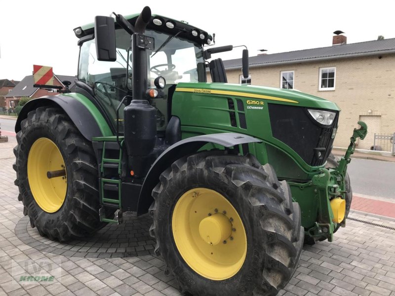 Traktor des Typs John Deere 6250R, Gebrauchtmaschine in Alt-Mölln (Bild 1)