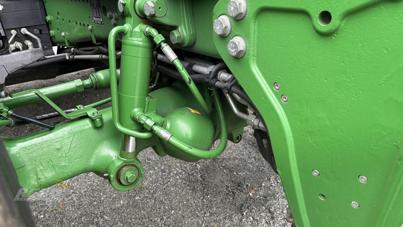 Traktor des Typs John Deere 6250R, Gebrauchtmaschine in Aurich (Bild 16)