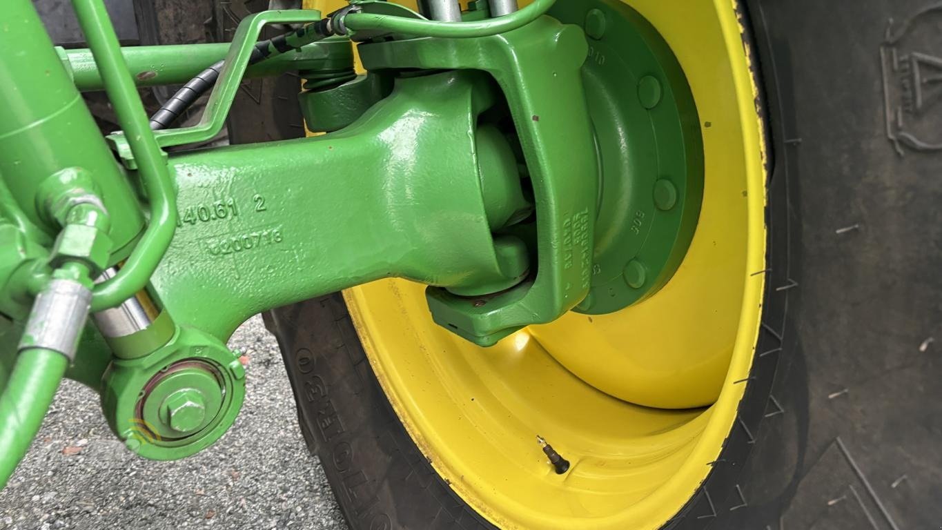 Traktor des Typs John Deere 6250R, Gebrauchtmaschine in Aurich (Bild 19)