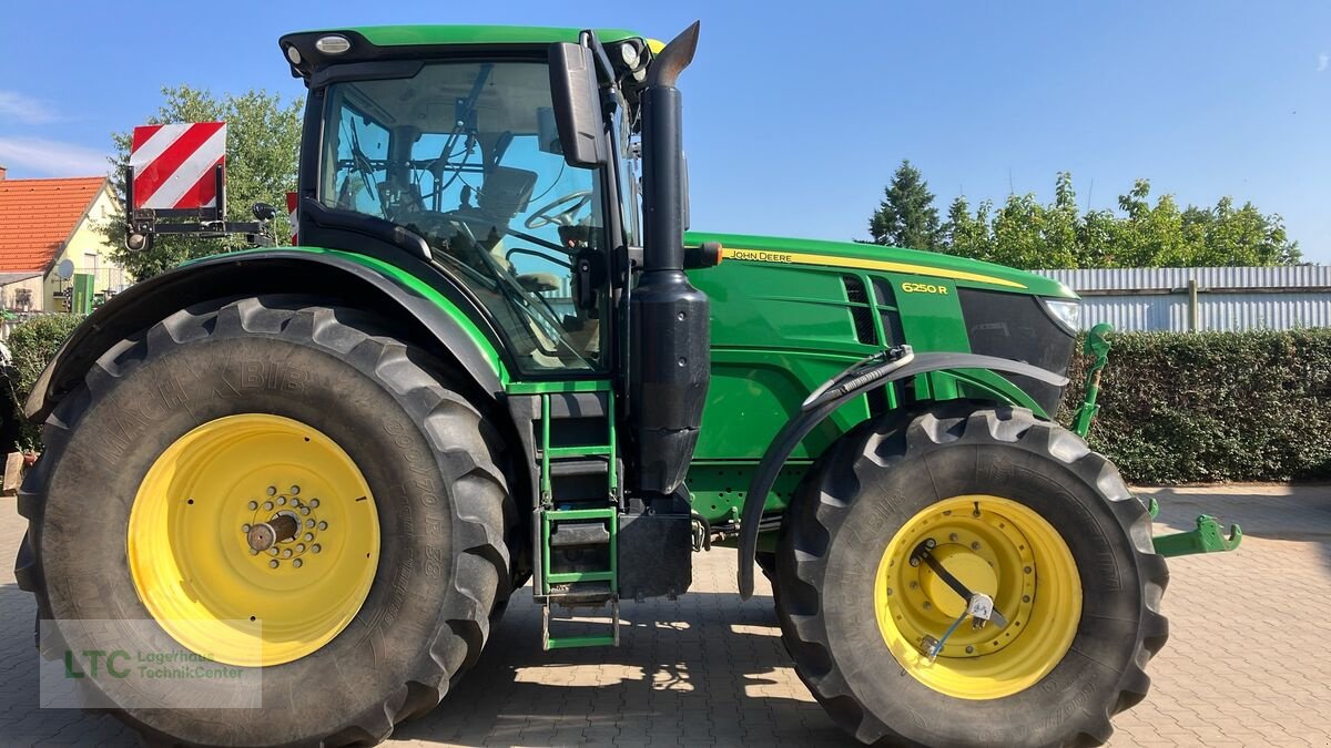 Traktor van het type John Deere 6250R, Gebrauchtmaschine in Korneuburg (Foto 8)