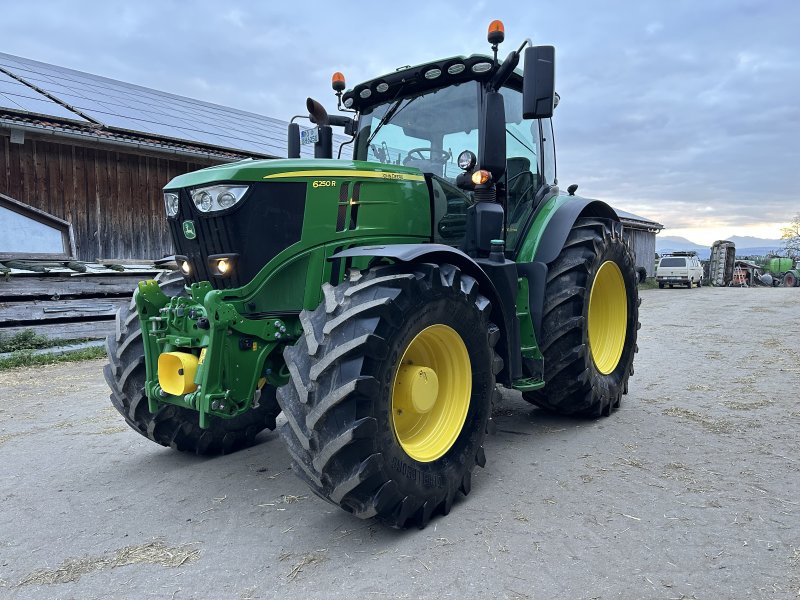 Traktor of the type John Deere 6250R, Gebrauchtmaschine in Feldkirchen - Westerham (Picture 1)