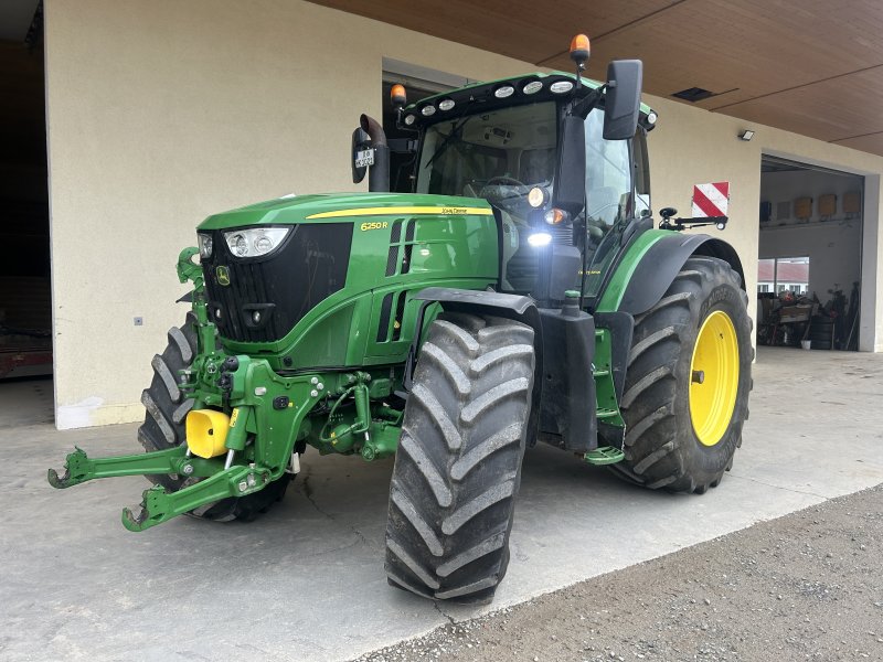 Traktor типа John Deere 6250R, Gebrauchtmaschine в Pfakofen (Фотография 1)