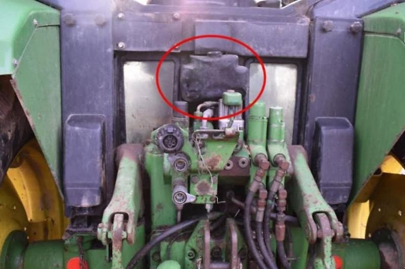 Traktor tip John Deere 6300  mit Brandschaden. Mit Frontlader, Gebrauchtmaschine in Honigsee (Poză 11)