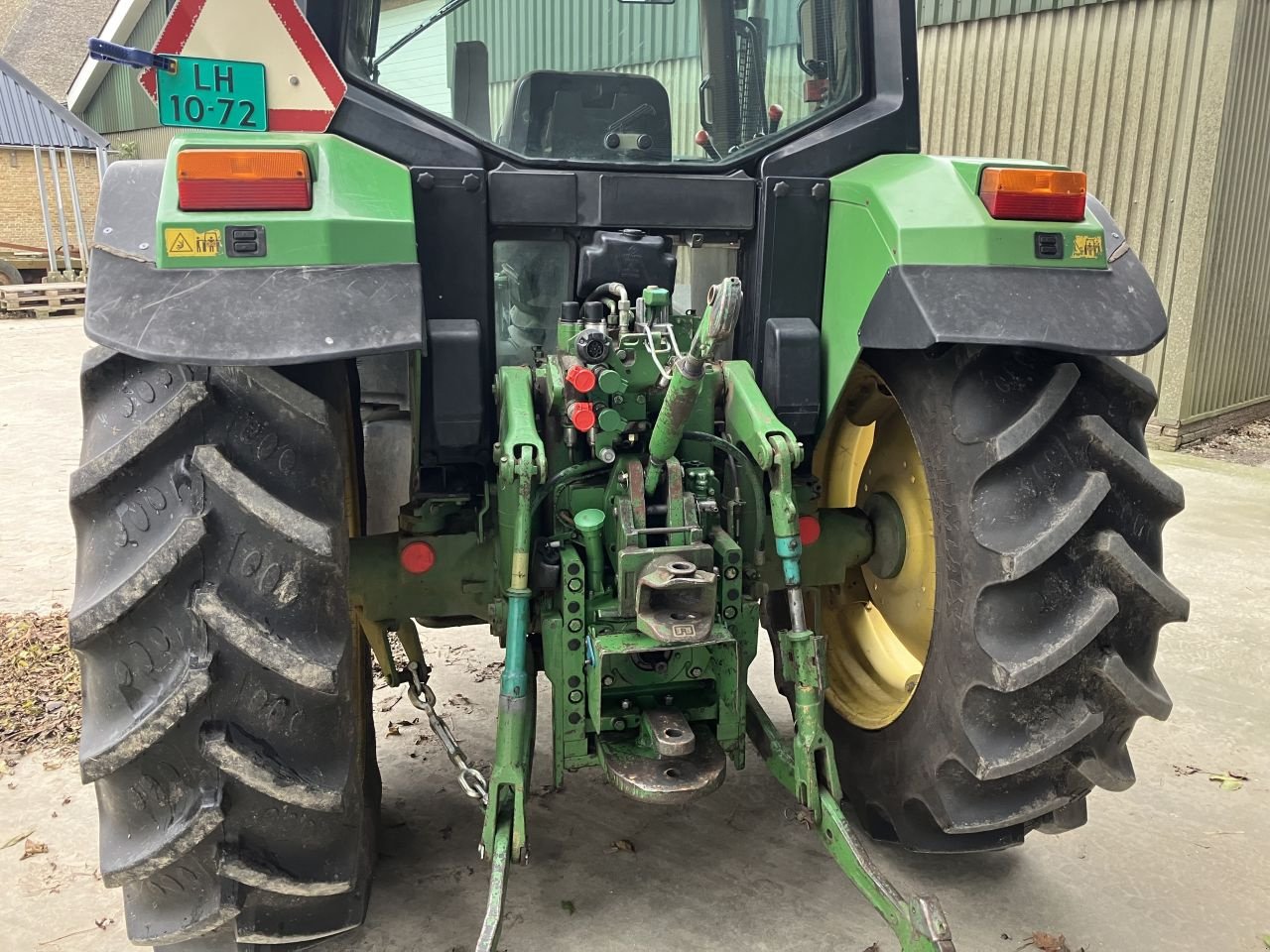 Traktor типа John Deere 6300, Gebrauchtmaschine в St. - Jacobiparochie (Фотография 7)