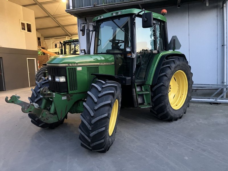 Traktor del tipo John Deere 6300, Gebrauchtmaschine en St. - Jacobiparochie