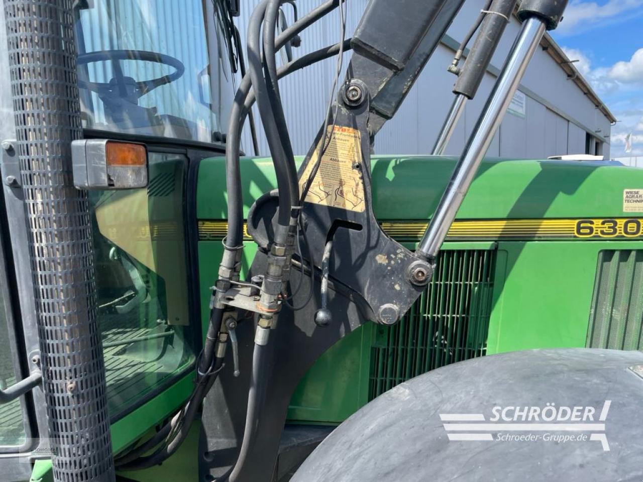 Traktor typu John Deere 6300, Gebrauchtmaschine w Wildeshausen (Zdjęcie 25)