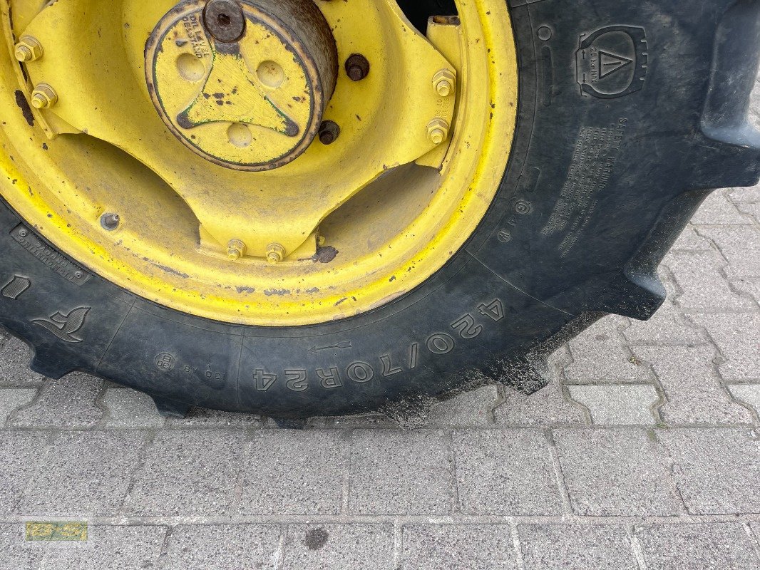 Traktor van het type John Deere 6300, Gebrauchtmaschine in Grabow (Foto 8)