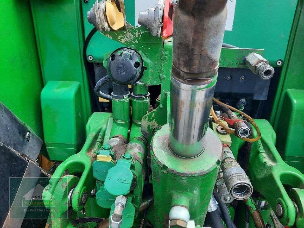 Traktor typu John Deere 6320 Premium, Gebrauchtmaschine w Perg (Zdjęcie 11)