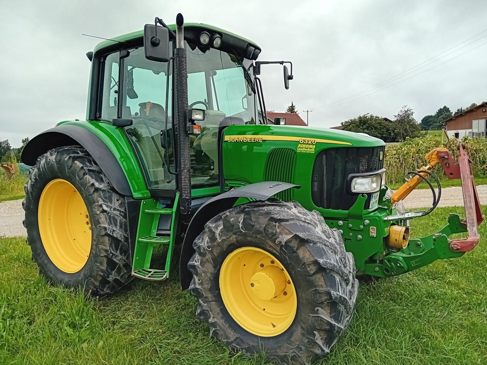 Traktor of the type John Deere 6320  Premium, Gebrauchtmaschine in Maitenbeth (Picture 2)