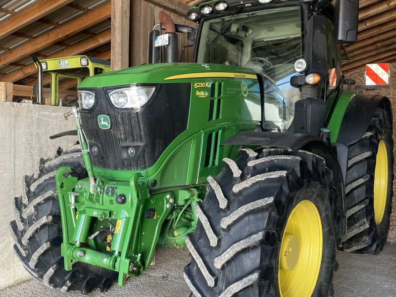 Traktor des Typs John Deere 6320 R, Gebrauchtmaschine in Rudelzhausen (Bild 1)