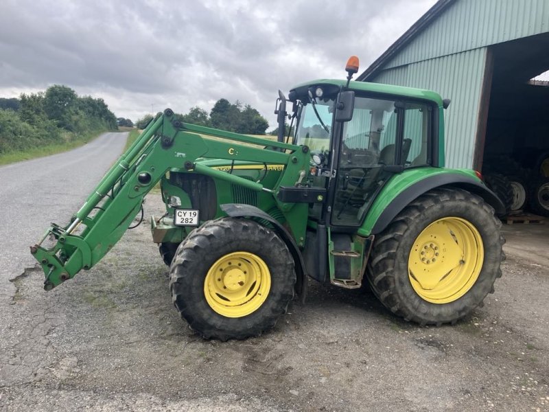 Traktor типа John Deere 6320 TLS m/læsser, Gebrauchtmaschine в Gråsten