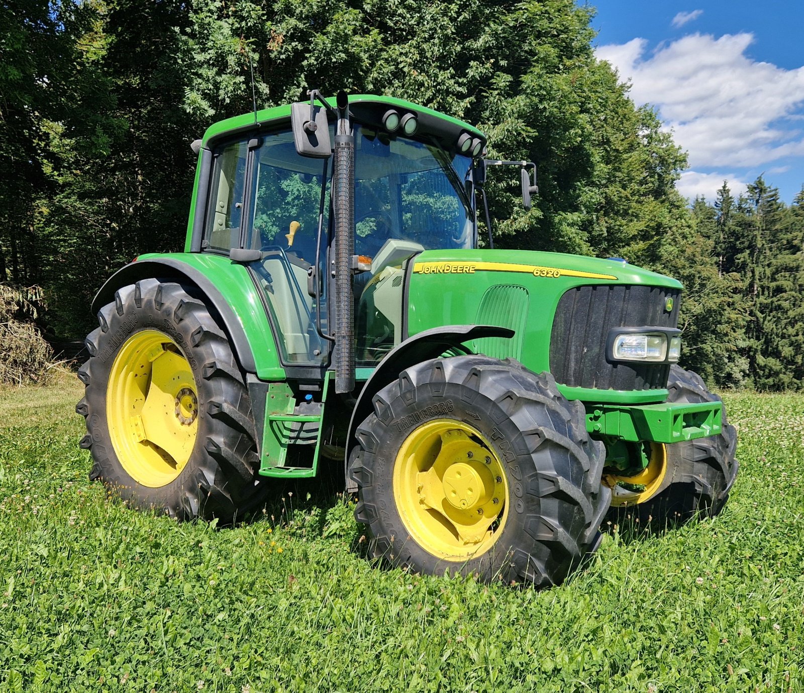 Traktor typu John Deere 6320, Gebrauchtmaschine w Neureichenau (Zdjęcie 2)