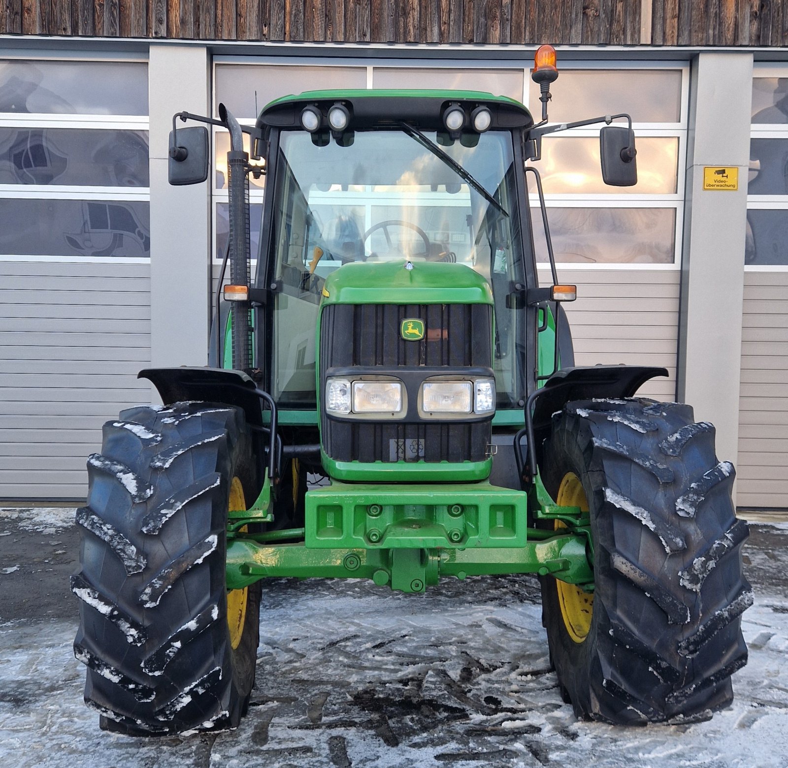 Traktor типа John Deere 6320, Gebrauchtmaschine в Neureichenau (Фотография 3)