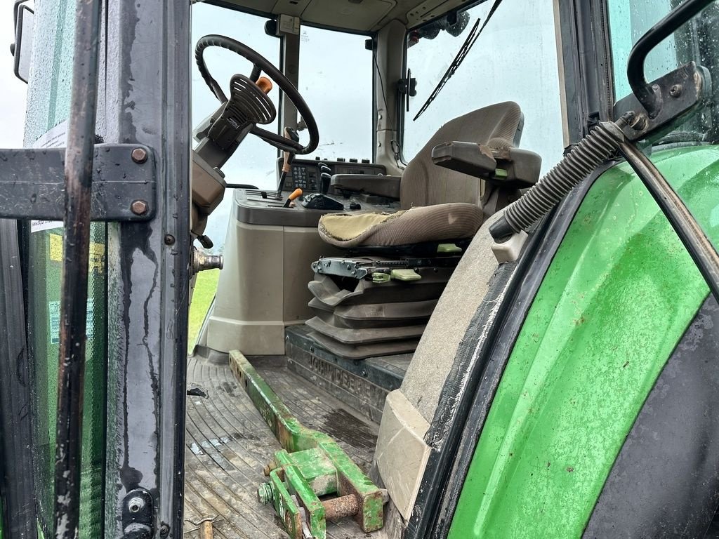 Traktor van het type John Deere 6320, Gebrauchtmaschine in Callantsoog (Foto 4)