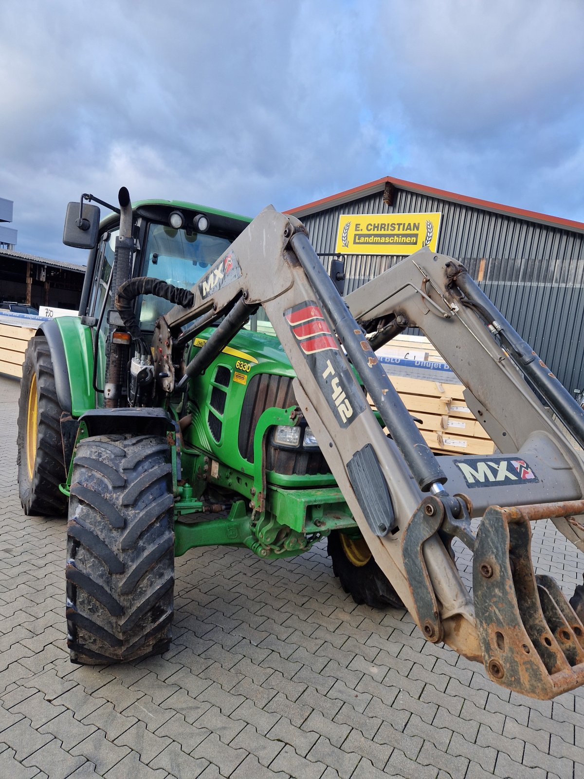 Traktor Türe ait John Deere 6330 Plus, Gebrauchtmaschine içinde Bad Sobernheim (resim 2)