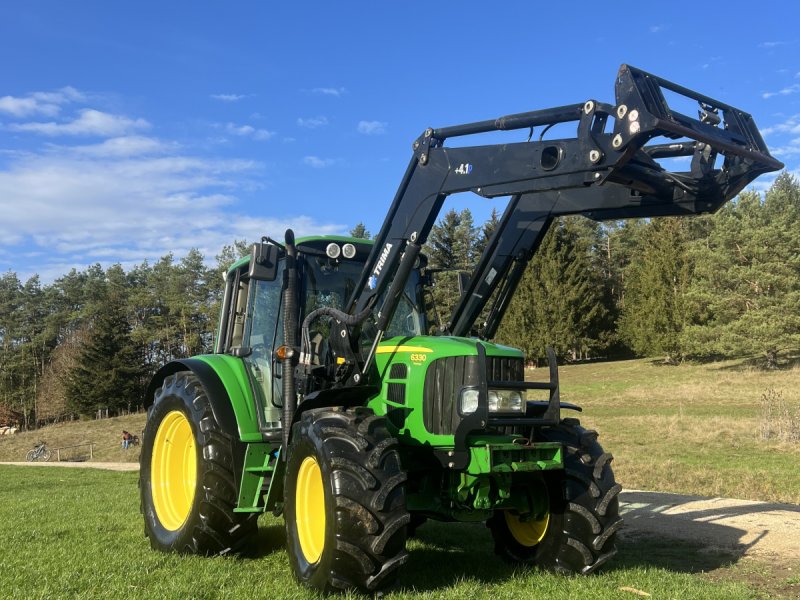 Traktor a típus John Deere 6330 Premium, Gebrauchtmaschine ekkor: Weilheim (Kép 1)