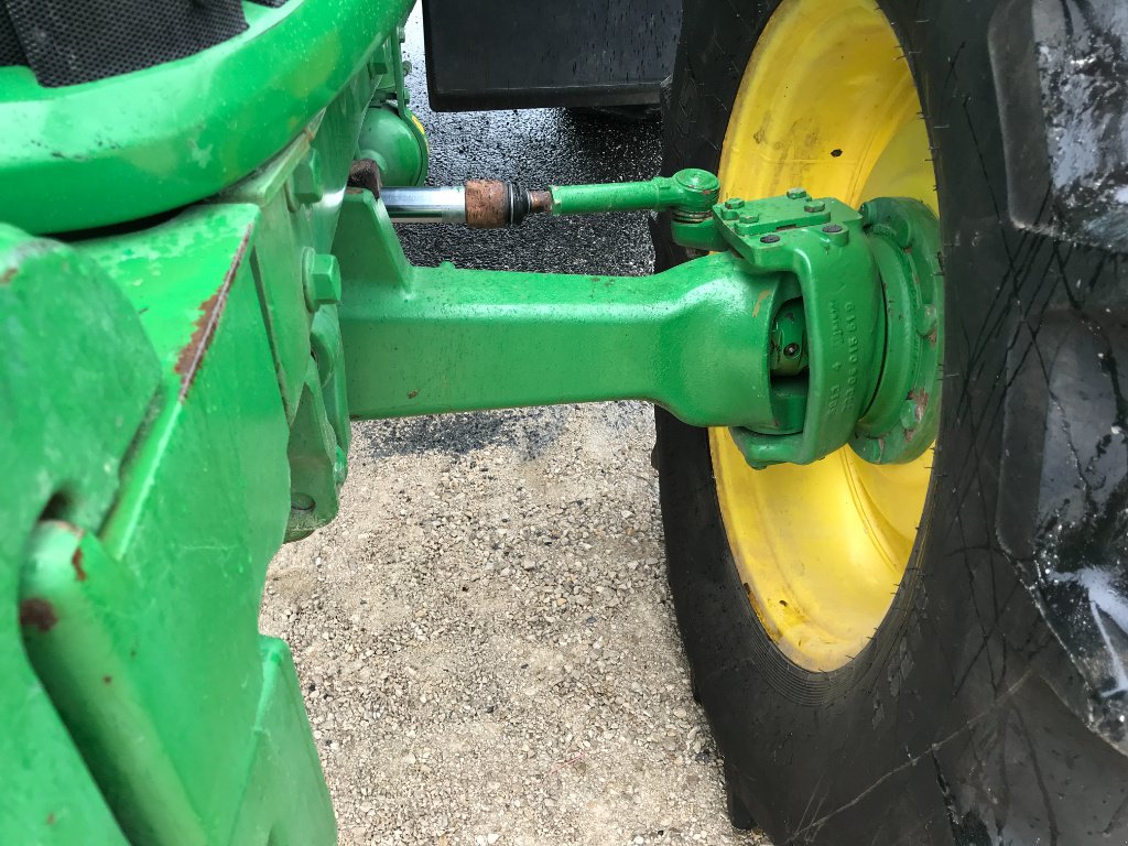 Traktor tip John Deere 6330 STD, Gebrauchtmaschine in MORLHON LE HAUT (Poză 9)