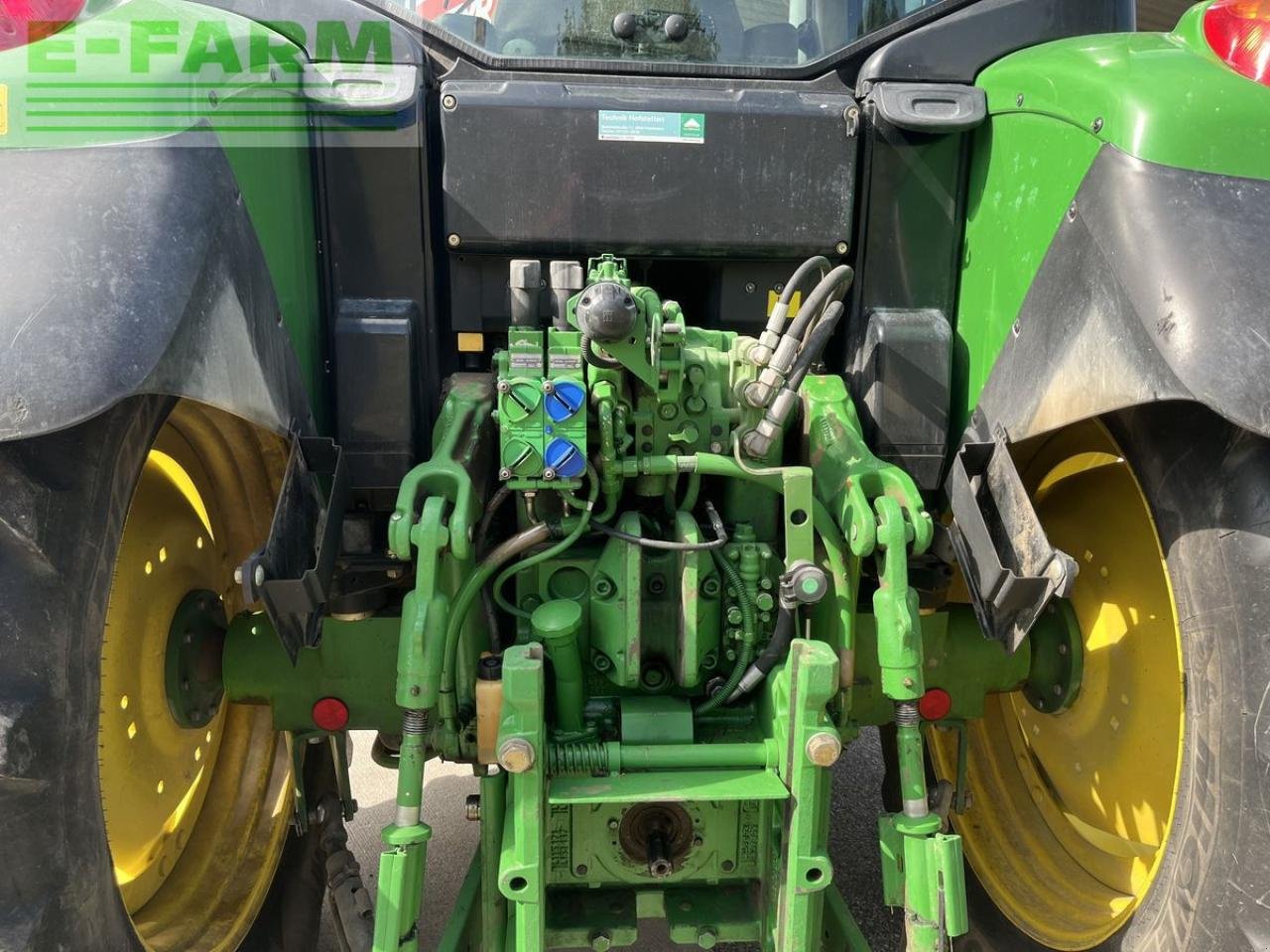 Traktor typu John Deere 6330, Gebrauchtmaschine w ST. PÖLTEN (Zdjęcie 6)