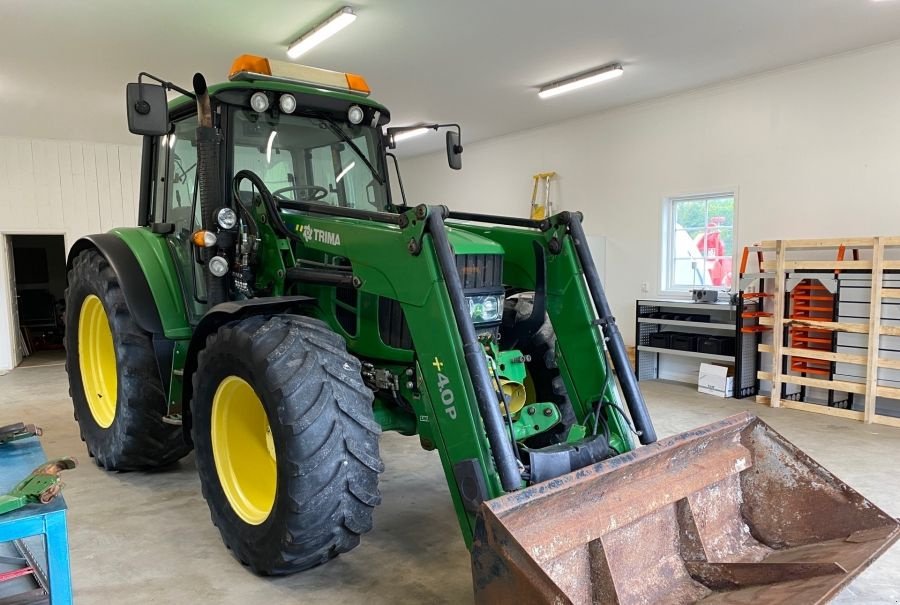 Traktor del tipo John Deere 6330, Neumaschine en Thiene (Imagen 1)