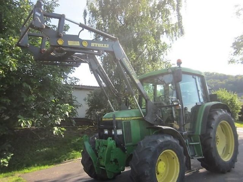 Traktor типа John Deere 6400, Gebrauchtmaschine в Ziegenhagen