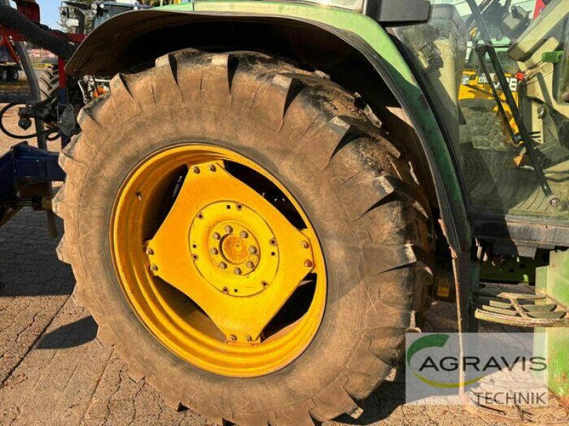 Traktor van het type John Deere 6410 A, Gebrauchtmaschine in Schneverdingen (Foto 9)