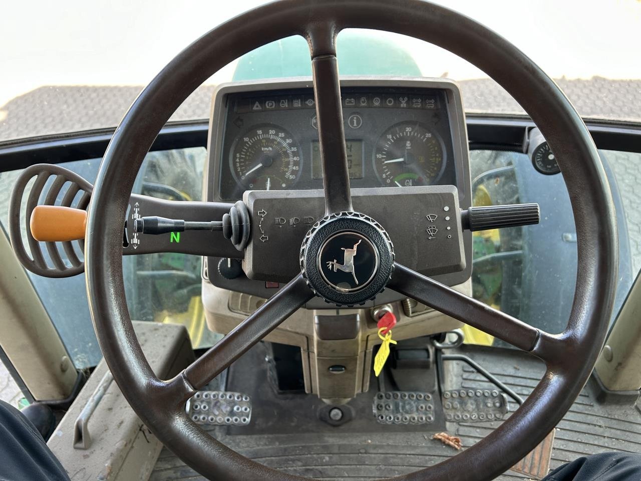 Traktor des Typs John Deere 6410, Gebrauchtmaschine in Bramming (Bild 4)