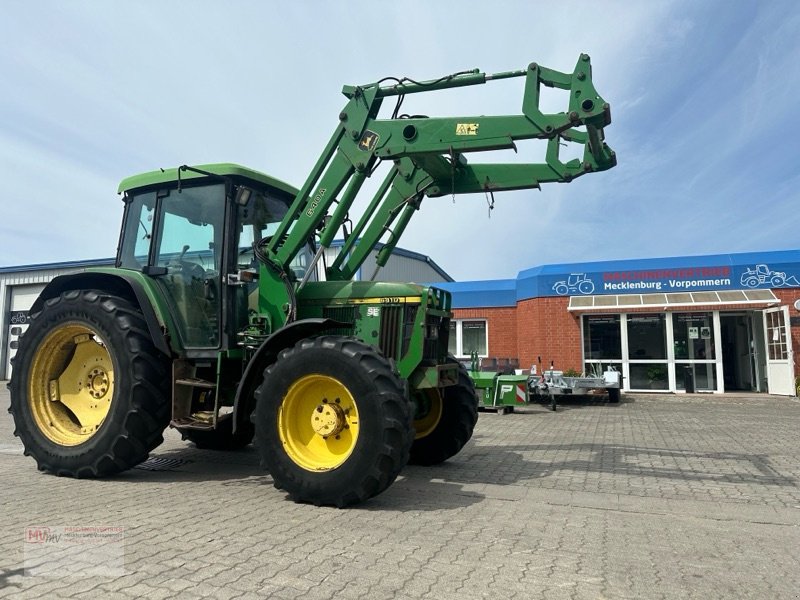 Traktor типа John Deere 6410, Gebrauchtmaschine в Neubrandenburg