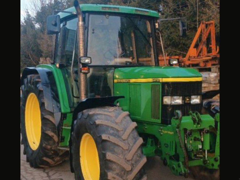 Traktor des Typs John Deere 6410, Gebrauchtmaschine in Bad Kötzting (Bild 1)