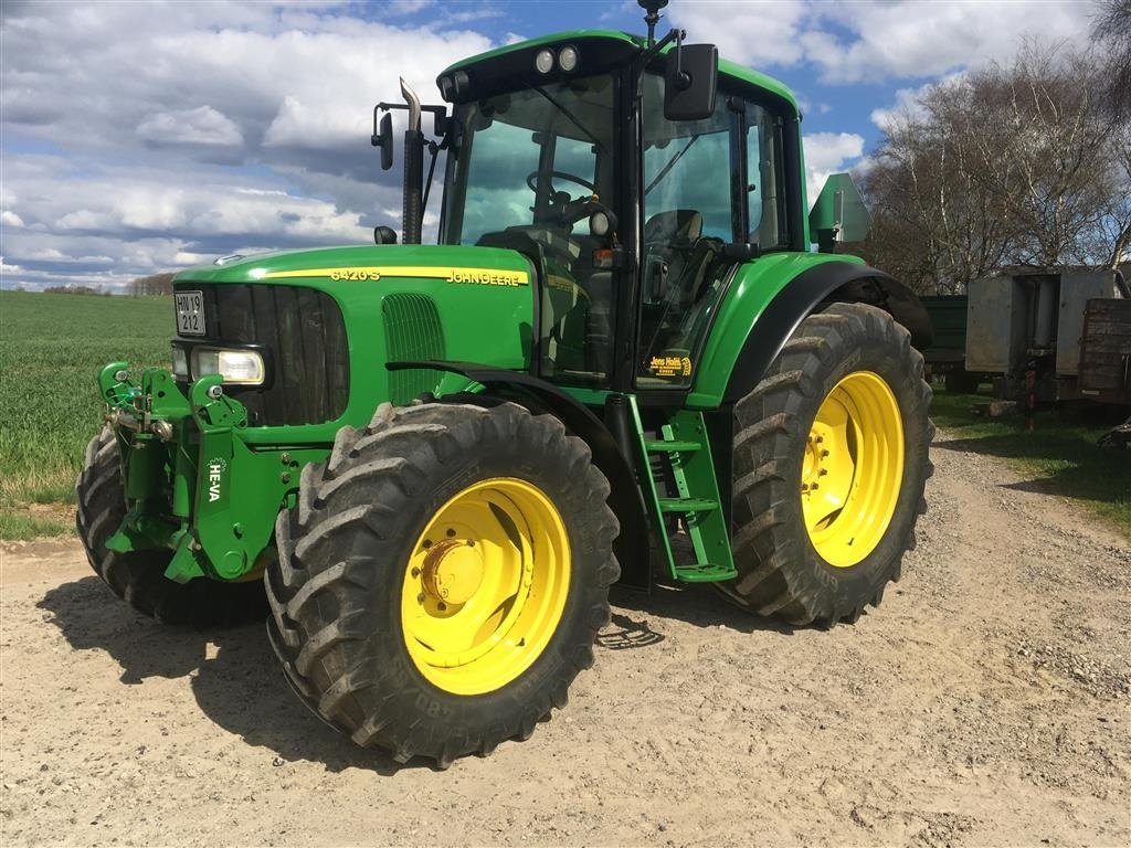 Traktor des Typs John Deere 6420 S m/Frontlift, Gebrauchtmaschine in Bjerringbro (Bild 2)