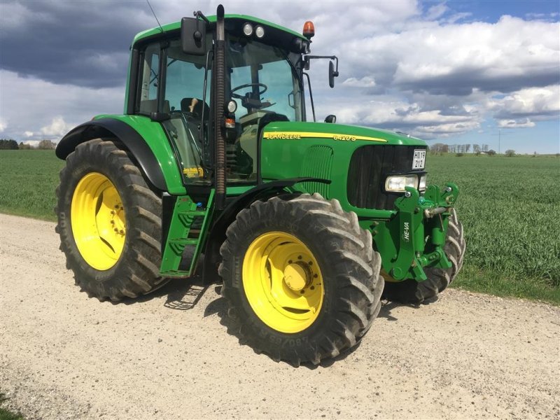 Traktor of the type John Deere 6420 S m/Frontlift, Gebrauchtmaschine in Bjerringbro (Picture 1)