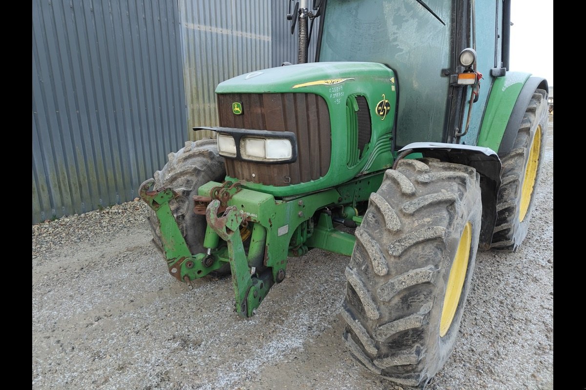 Traktor от тип John Deere 6420 S, Gebrauchtmaschine в Viborg (Снимка 2)