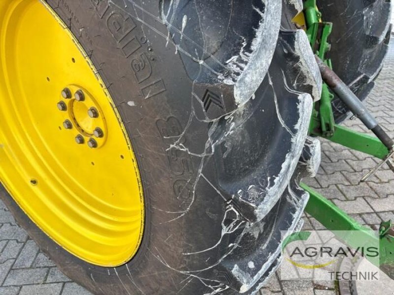 Traktor des Typs John Deere 6420, Gebrauchtmaschine in Salzkotten (Bild 20)