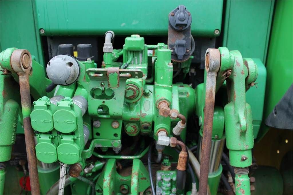 Traktor of the type John Deere 6420, Gebrauchtmaschine in Bant (Picture 7)