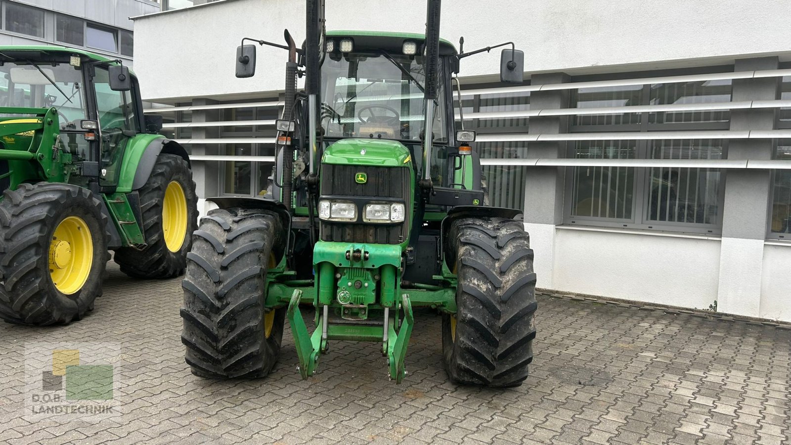 Traktor van het type John Deere 6420, Gebrauchtmaschine in Regensburg (Foto 4)