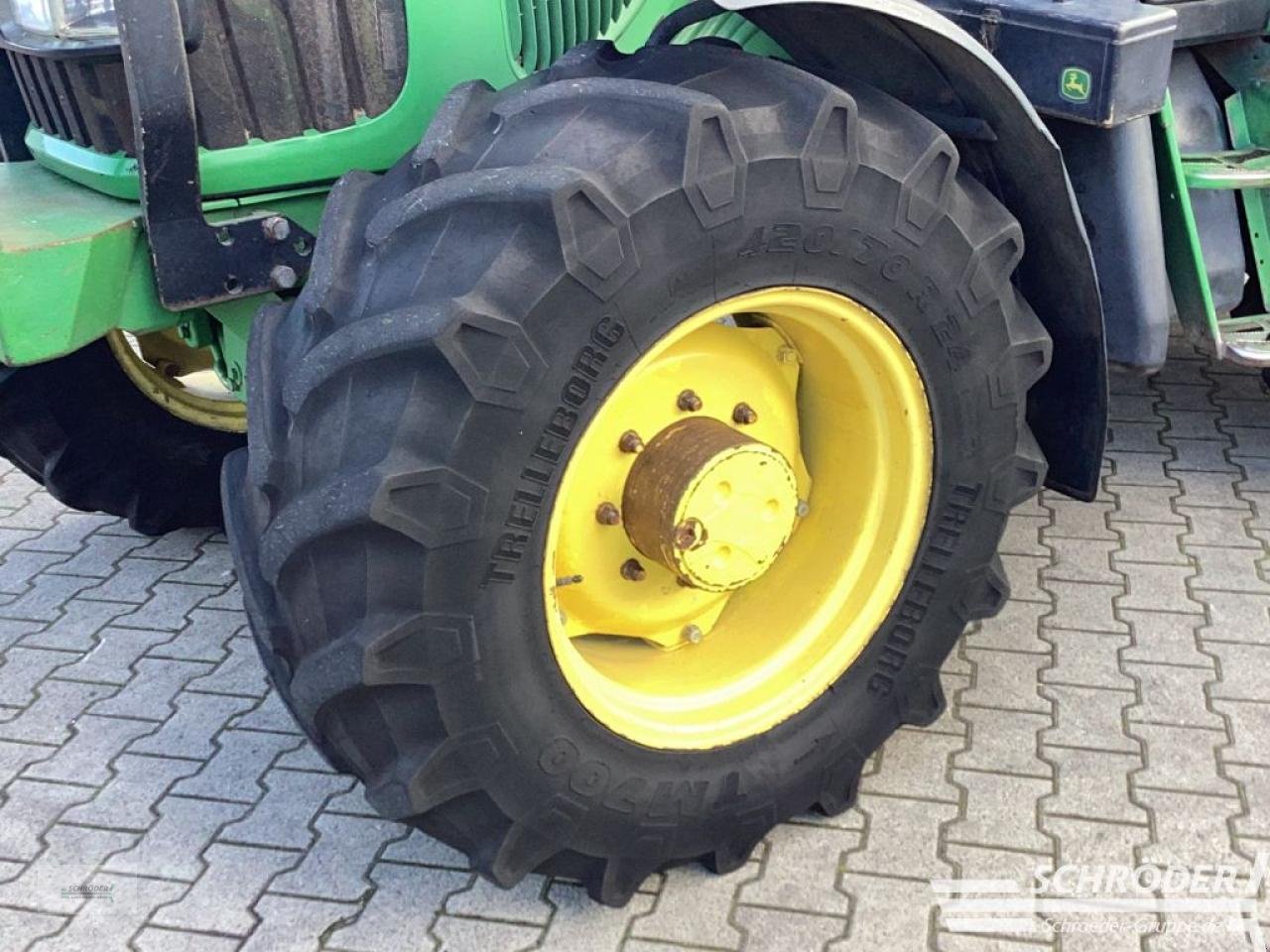 Traktor typu John Deere 6420, Gebrauchtmaschine w Lastrup (Zdjęcie 8)