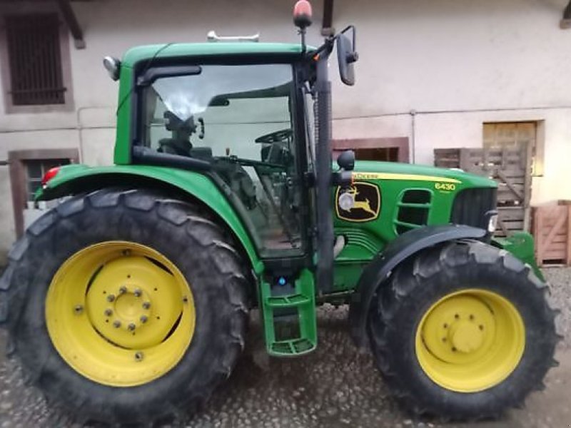 Traktor typu John Deere 6430 PREMIUM, Gebrauchtmaschine v Sainte-Croix-en-Plaine (Obrázek 1)