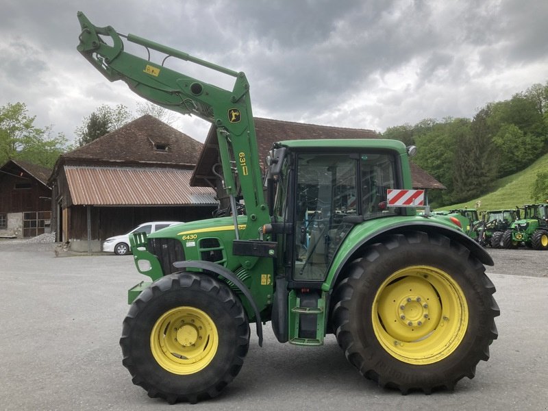 Traktor des Typs John Deere 6430 Premium, Gebrauchtmaschine in Eichberg (Bild 4)