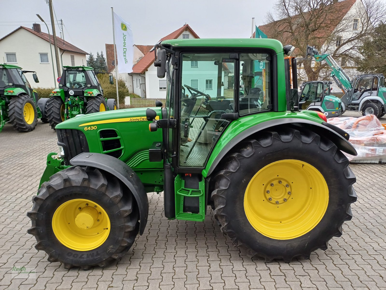 Traktor van het type John Deere 6430  PREMIUM, Gebrauchtmaschine in Wolnzach (Foto 4)